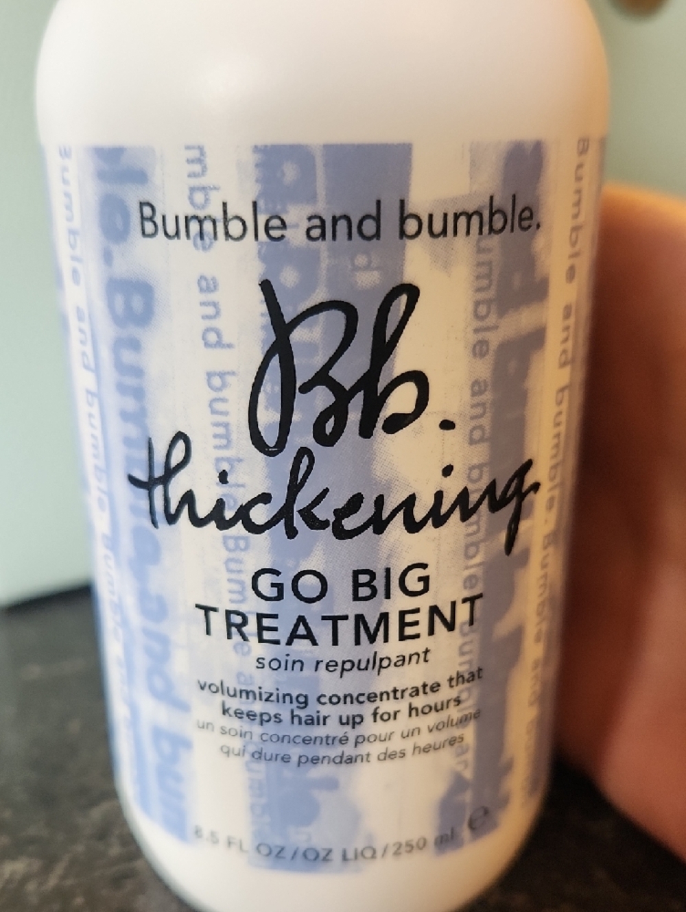 Bumble and bumble Thickening Go Big Treatment - White and Light Blue Label - Picture 2 of 5